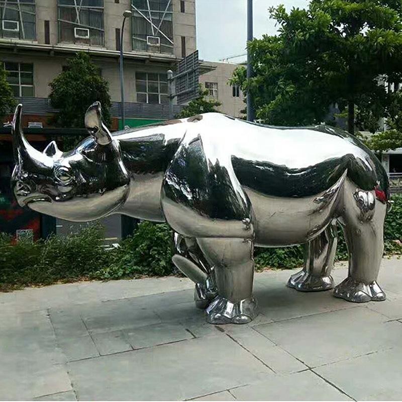 不锈钢犀牛雕塑
