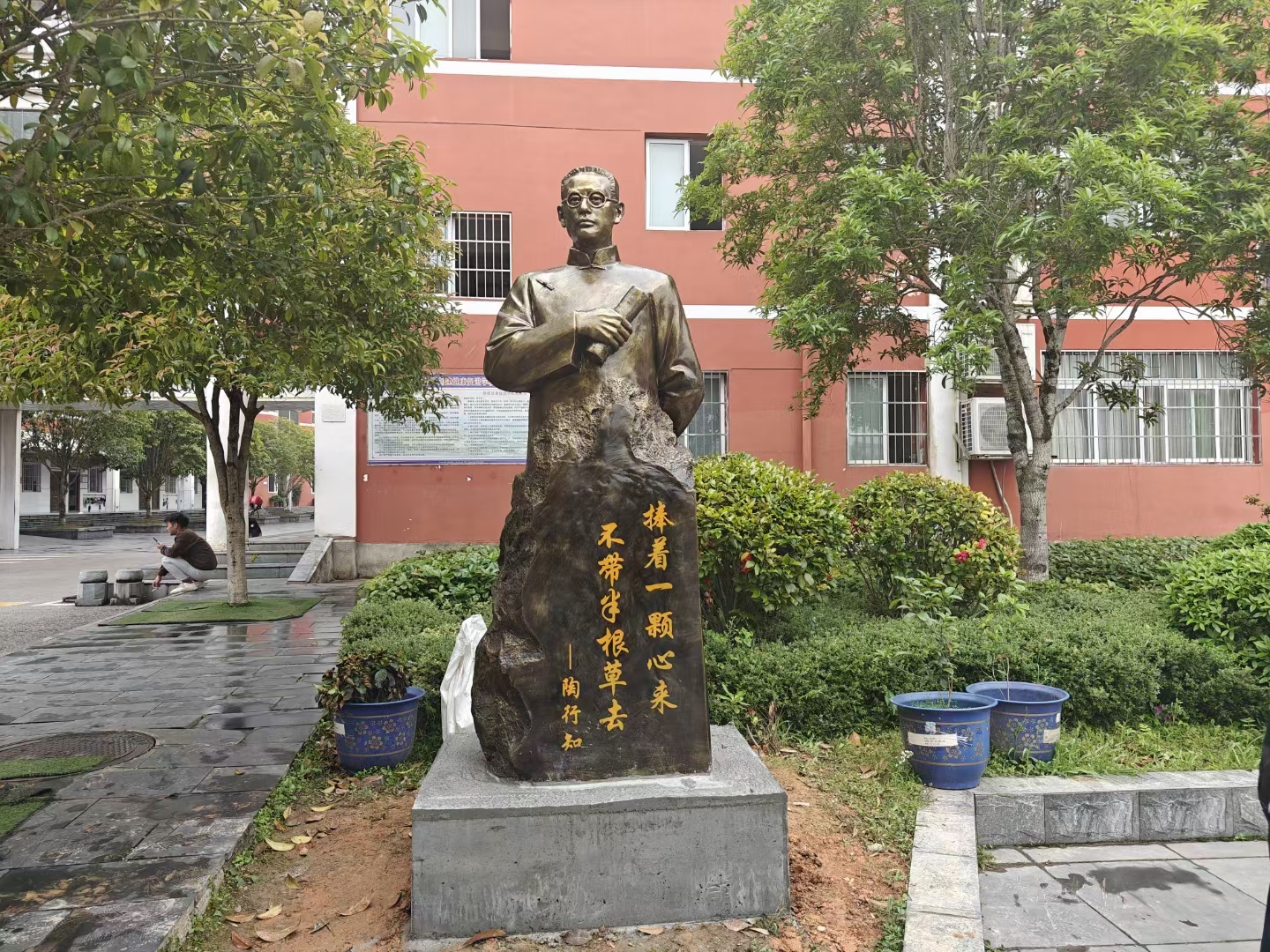 武汉雕塑厂铸铜锻铜古代名人校园文化人物雕像